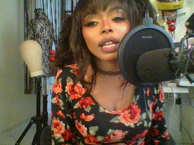 Lilianjackson's BongaCams show and profile