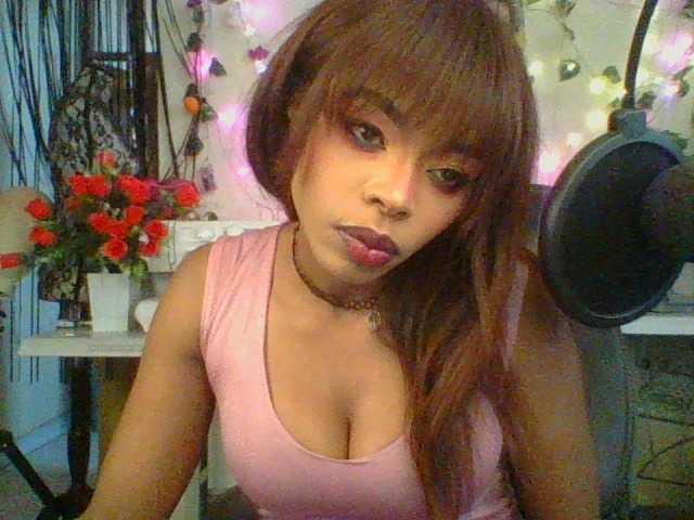 Lilianjackson's BongaCams show and profile