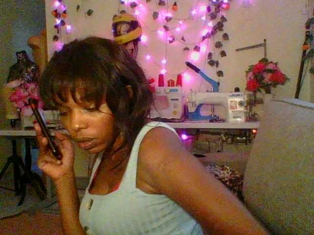 Lilianjackson's BongaCams show and profile