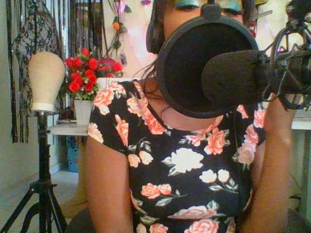 Lilianjackson's BongaCams show and profile