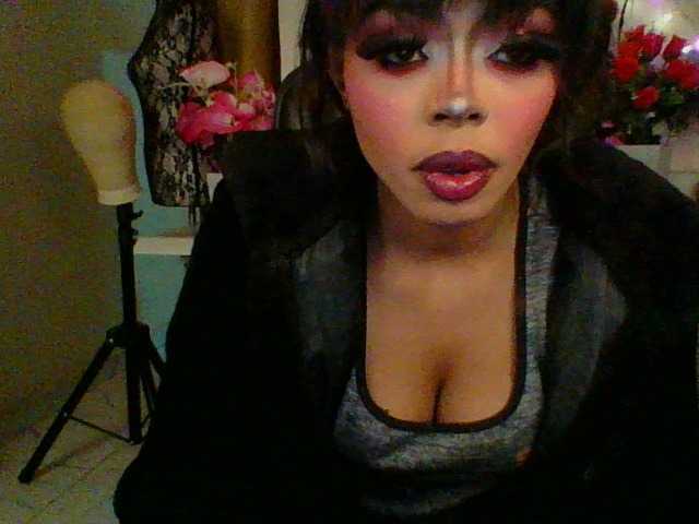 Lilianjackson's BongaCams show and profile