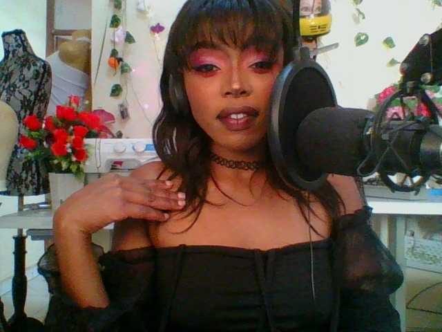 Lilianjackson's BongaCams show and profile