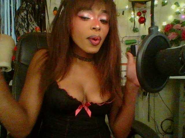 Lilianjackson's BongaCams show and profile