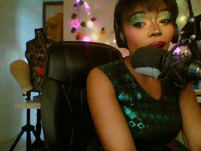 Lilianjackson's BongaCams show and profile