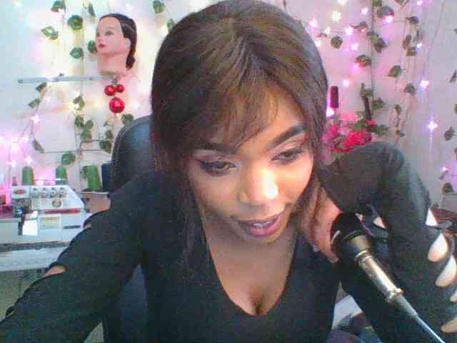 Модель: Lilianjackson