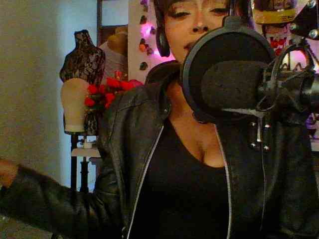 Lilianjackson webcam