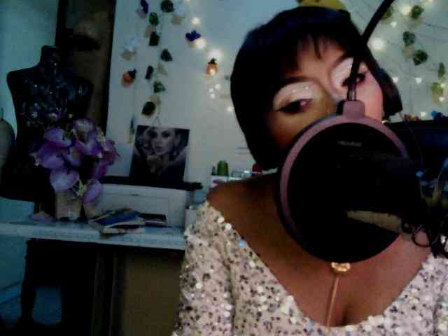 Lilianjackson Live Webcam on BongaCams