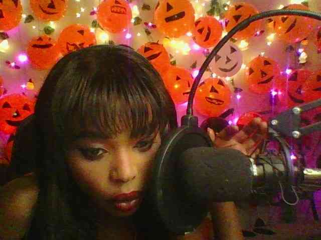 Lilianjackson webcam