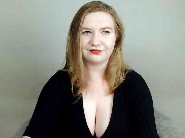 LaraAngel Live Webcam on BongaCams