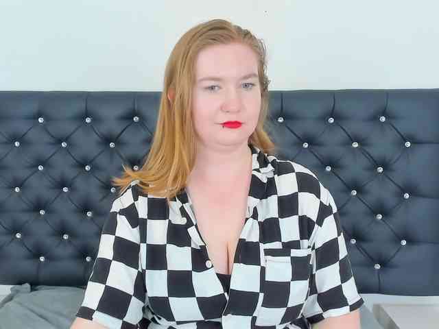 LaraAngel webcam
