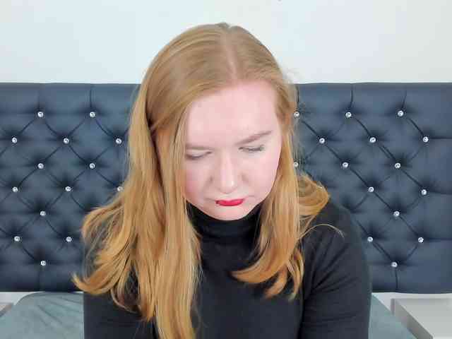 LaraAngel webcam