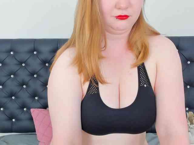 LaraAngel webcam