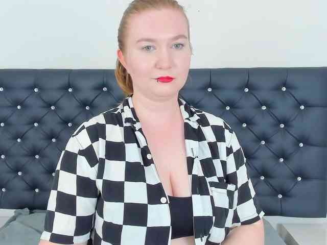 LaraAngel webcam