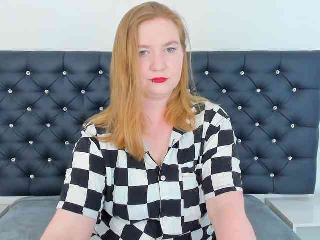LaraAngel webcam