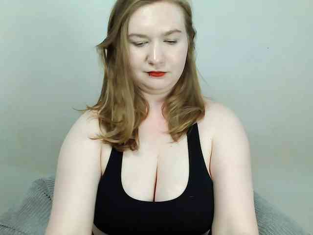 LaraAngel webcam