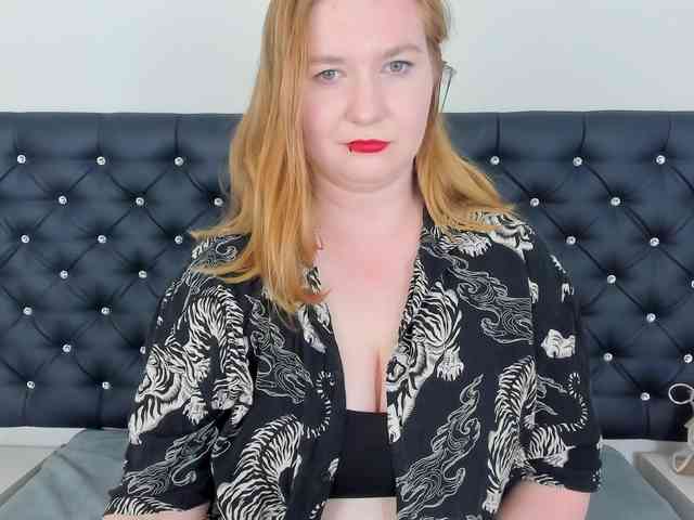 LaraAngel webcam