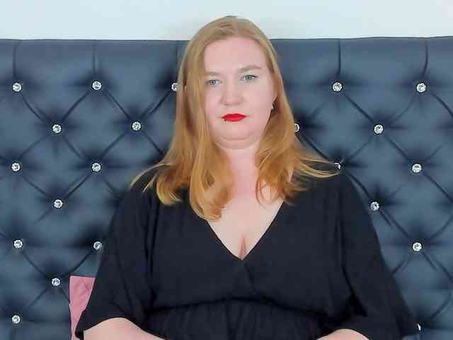 LaraAngel webcam