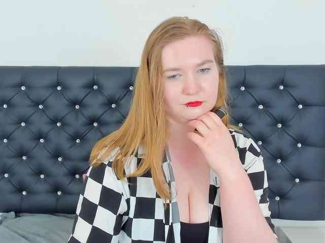 LaraAngel webcam