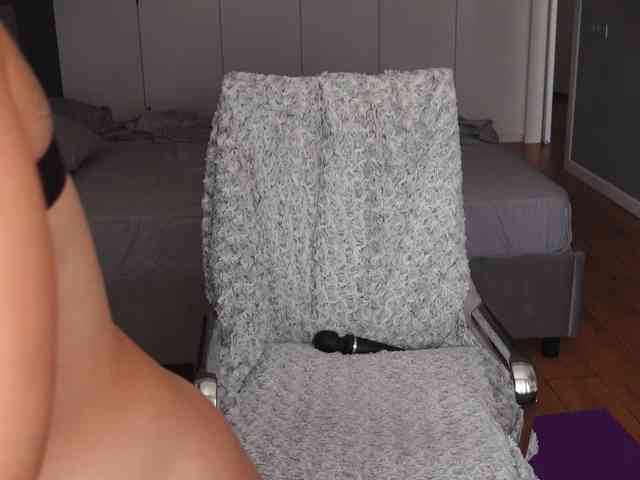 AyraLust webcam