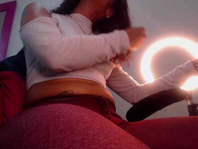 DolceHotXX Live Webcam on BongaCams