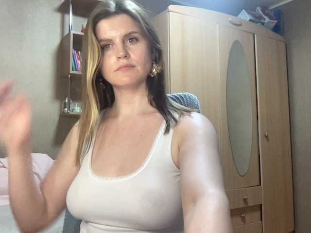 AnitaGlamorX live cam profile
