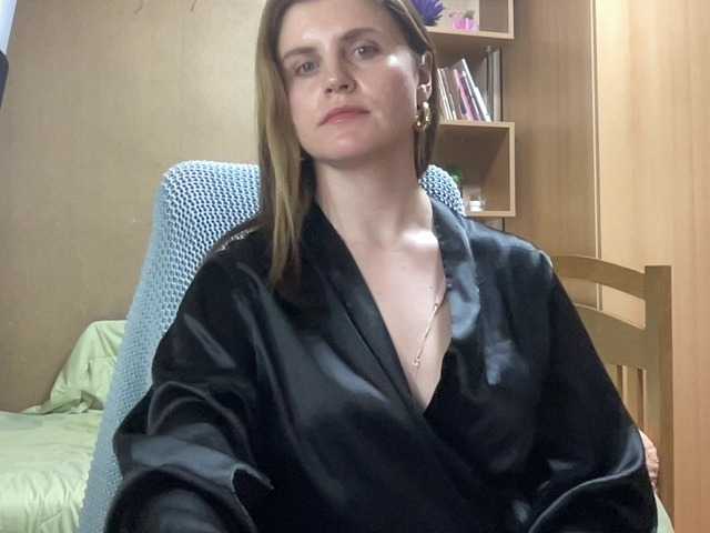 AnitaGlamorX's BongaCams show and profile