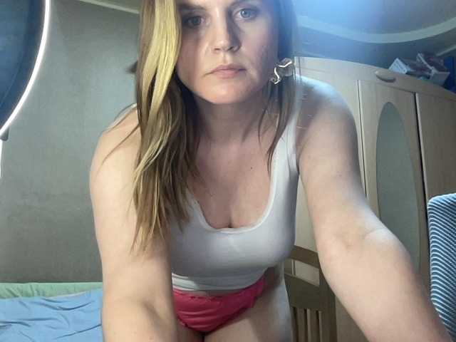 AnitaGlamorX's BongaCams show and profile