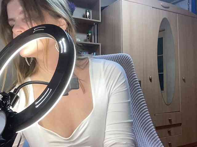 AnitaGlamorX webcam