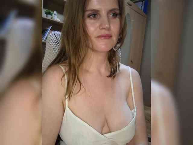 AnitaGlamorX webcam