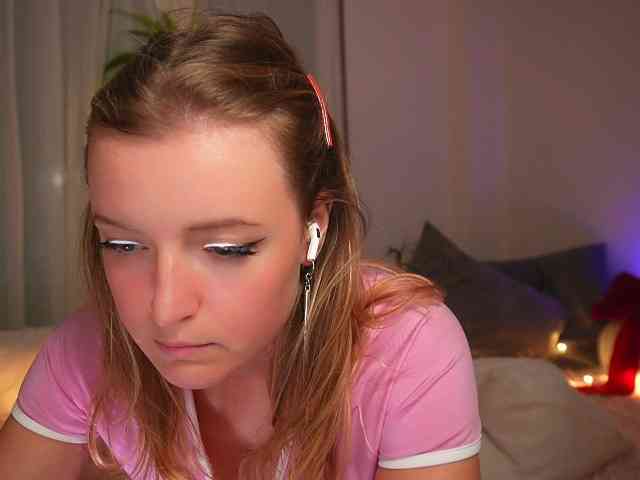 Ameliasweety Ameliasweety