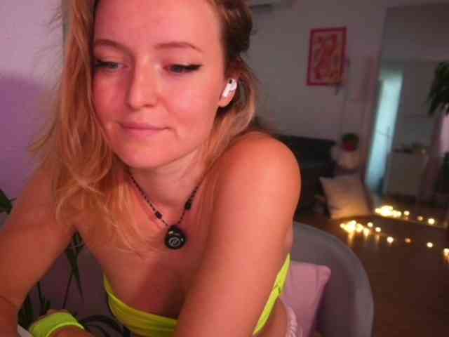 Ameliasweety webcam