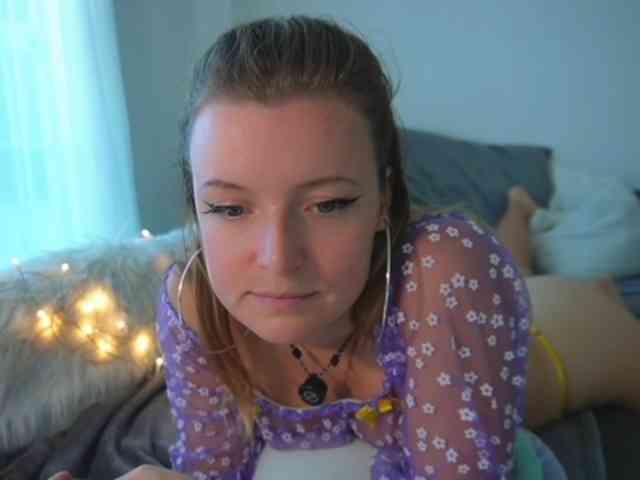 Ameliasweety Ameliasweety