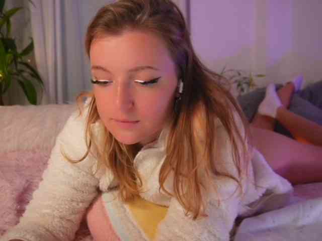 Ameliasweety Ameliasweety