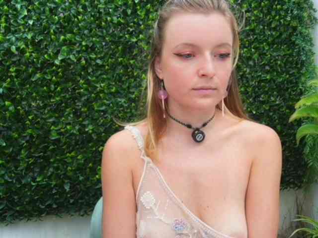 Ameliasweety webcam