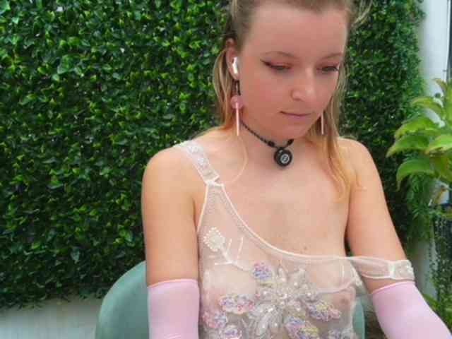Ameliasweety webcam