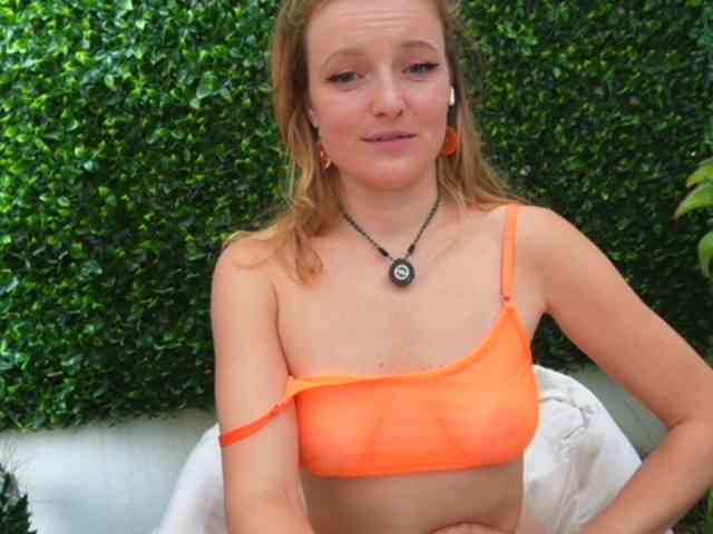 Ameliasweety webcam