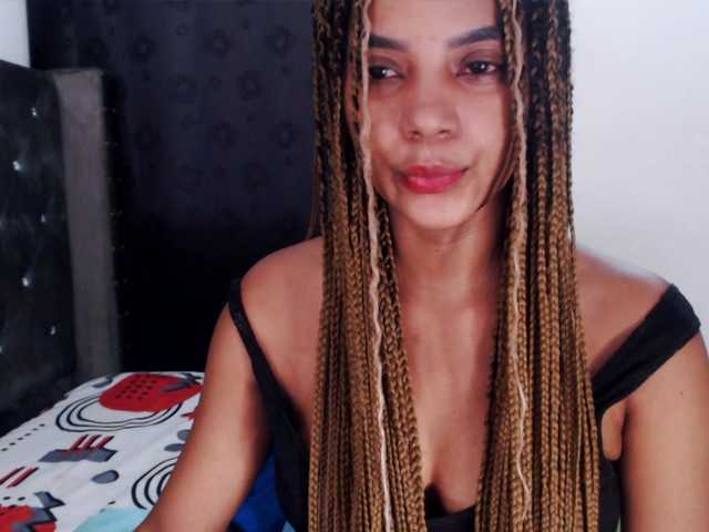 Cata-Santana's BongaCams show and profile