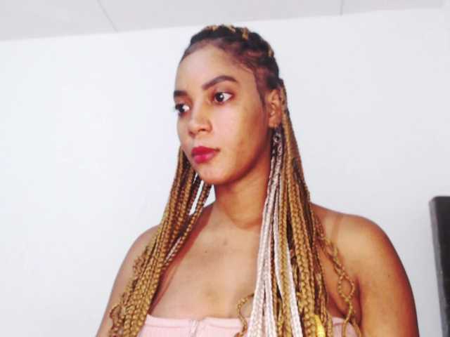 CataSantana_ webcam bongacams model stream image