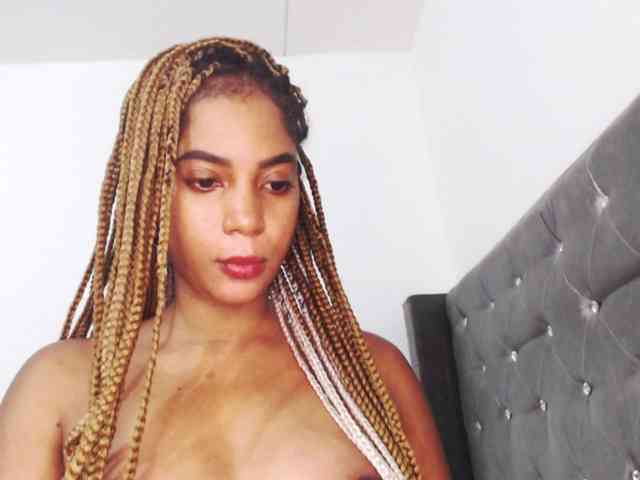 CataSantana_ webcam