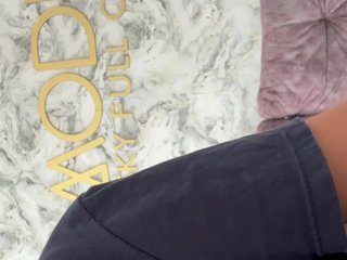 ChloeMontes Porn Show