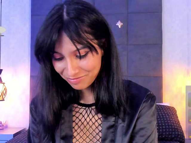 ChloeMontes's BongaCams show and profile