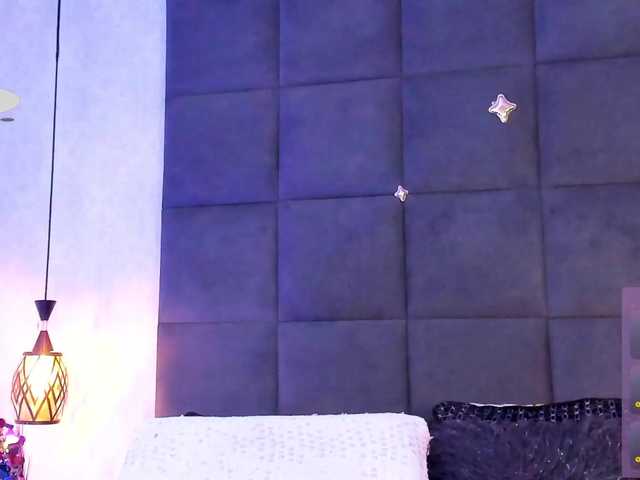 ChloeMontes's BongaCams show and profile