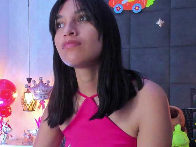 ChloeMontes's BongaCams show and profile