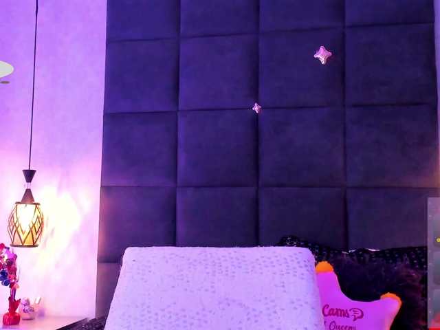 ChloeMontes's BongaCams show and profile