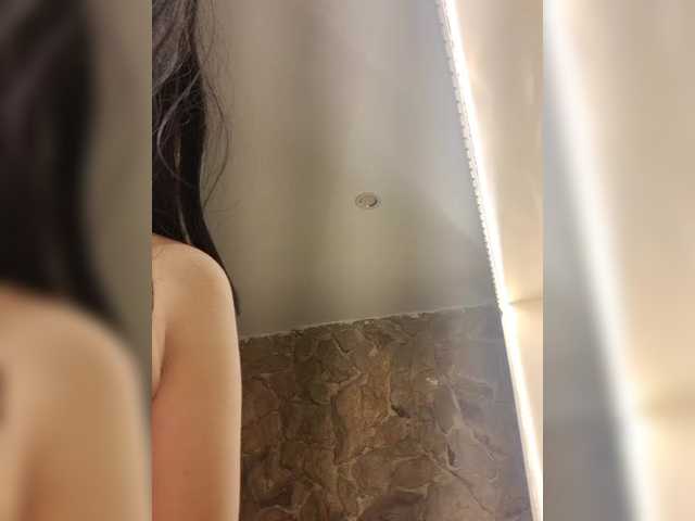 ChloeMontes's BongaCams show and profile