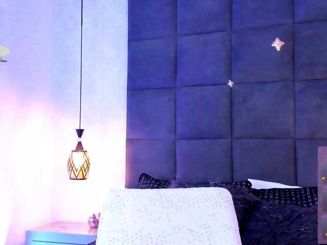 ChloeMontes's BongaCams show and profile