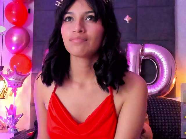 ChloeMontes's BongaCams show and profile