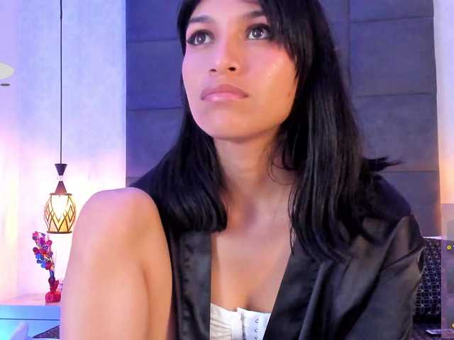 ChloeMontes's BongaCams show and profile