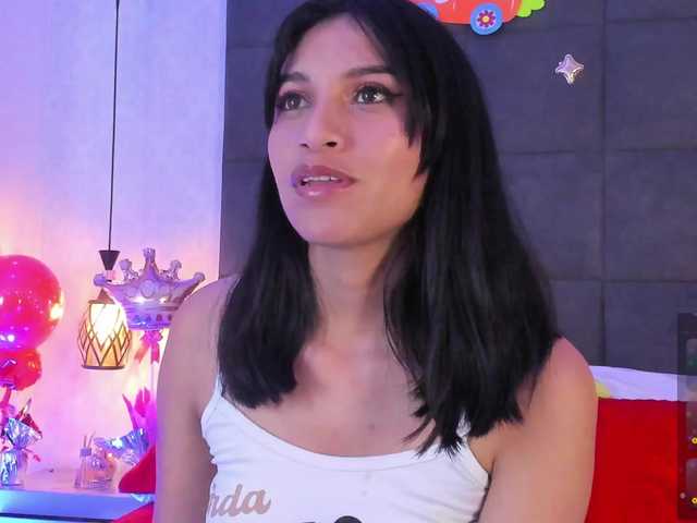 ChloeMontes's BongaCams show and profile