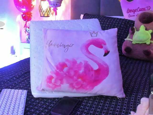 ChloeMontes's BongaCams show and profile